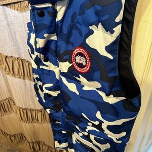 Men’s medium canada goose jacket brand new with tags